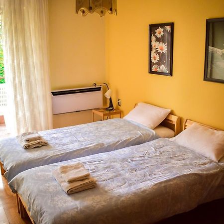 Ευελη Apartment Edessa Bagian luar foto
